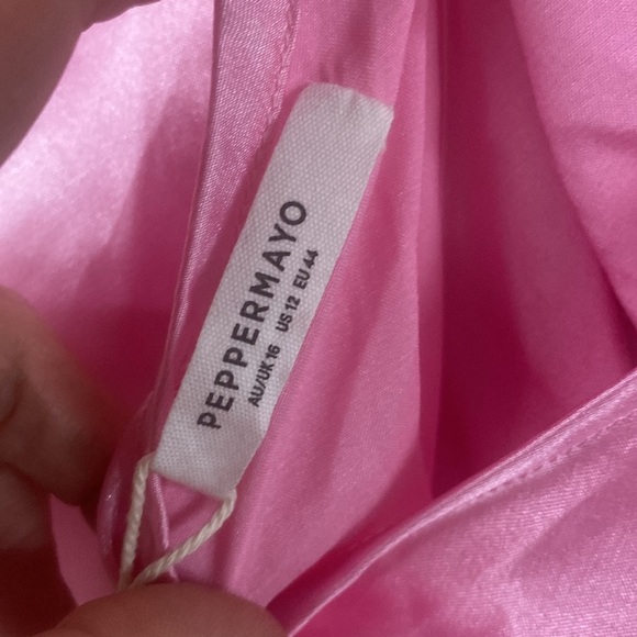 NWT PEPPERMAYO PINK NOIR SYMPHONY DRESS MAXI BACKLESS SEXY SATIN SLIP DRESS 12 - Picture 11 of 12